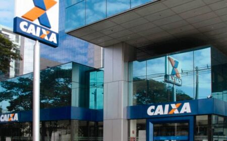 Bancários da CAIXA e do BB aprovam greve por tempo indeterminado em BH Bancários da CAIXA e do BB aprovam greve por tempo indeterminado em BH - Foto: Divulgação