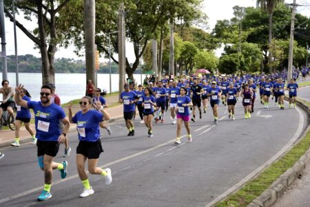 5ª Corrida Mário Penna reúne 3 mil atletas na Nova Praça da Pampulha em prol da prevenção ao câncer - Foto: Divulgação