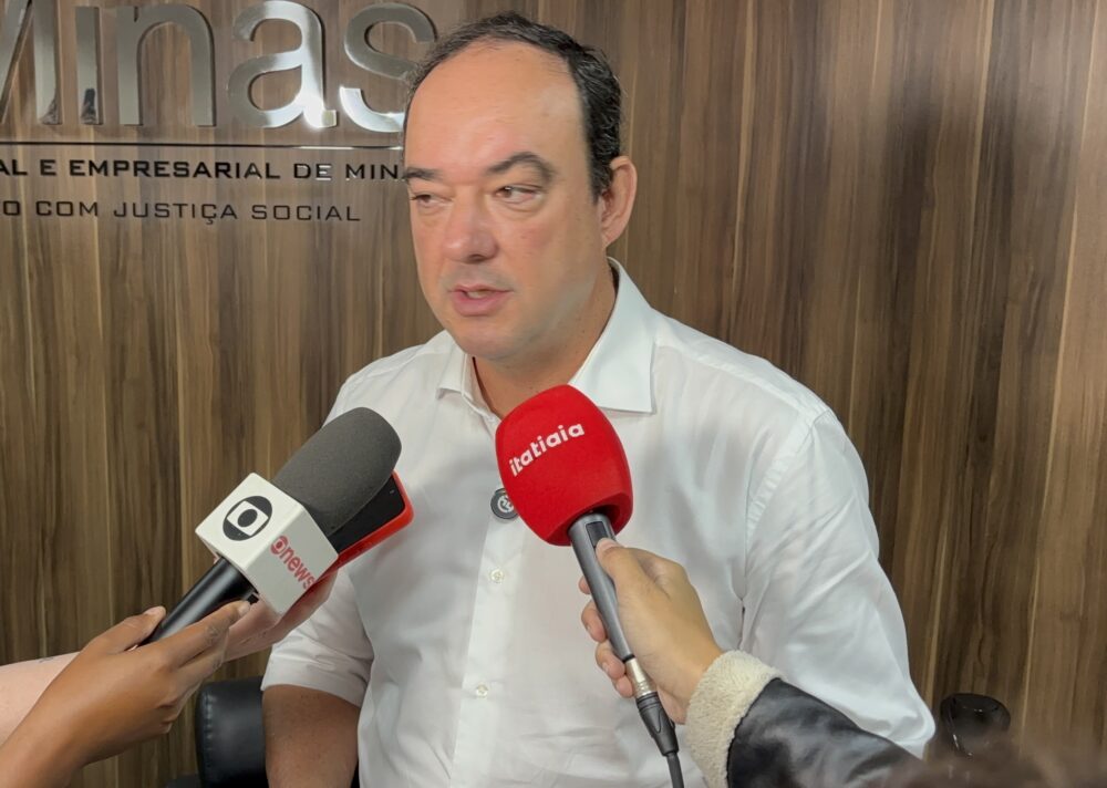 Flávio Roscoe testa positivo para Covid-19 e cancela participação em debate em MG Flávio Roscoe testa positivo para Covid-19 e cancela participação em debate em MG - Foto: Divulgação