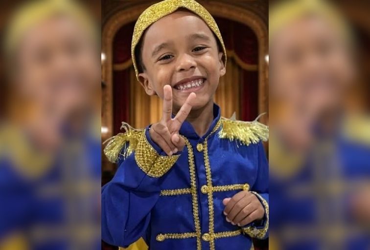 Menino de 4 anos morre atropelado por caminhonete em MG Menino de 4 anos morre atropelado por caminhonete em MG - Foto: Reprodução/Redes Sociais