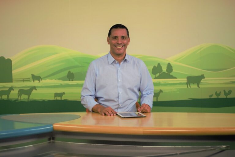 Jornalista Márcio Santos, apresentador da TV Integração, morre aos 55 anos em MG - Foto: Divulgação/TV Integração