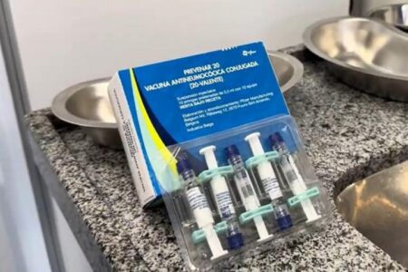 PBH começa vacinação contra pneumonia em idosos a partir de 85 anos - Foto: Henrique Menezes/PBH