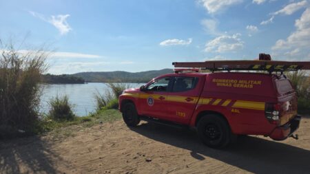Menina de 10 anos morre após afogamento na Lagoa Várzea das Flores, em Betim - Foto: Divulgação/CBMMG