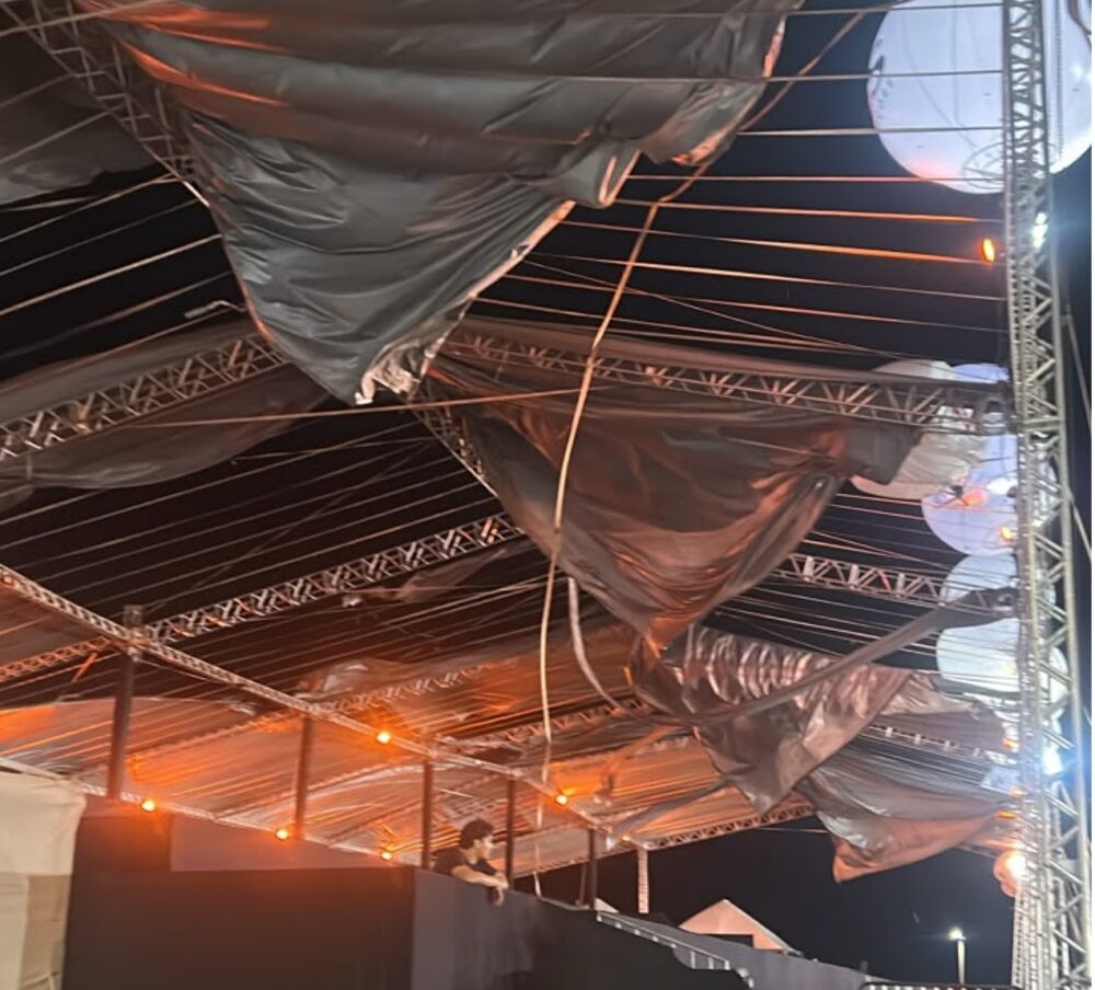 Vendaval arranca cobertura de camarotes e provoca cancelamento de shows em Cláudio - Foto: Reprodução/Redes Sociais