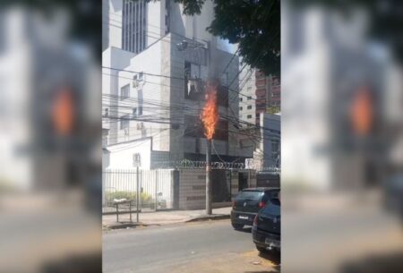 Incêndio em fiação elétrica assusta moradores e deixa região sem energia em BH Incêndio em fiação elétrica assusta moradores e deixa região sem energia em BH - Foto: Reprodução/Redes Sociais
