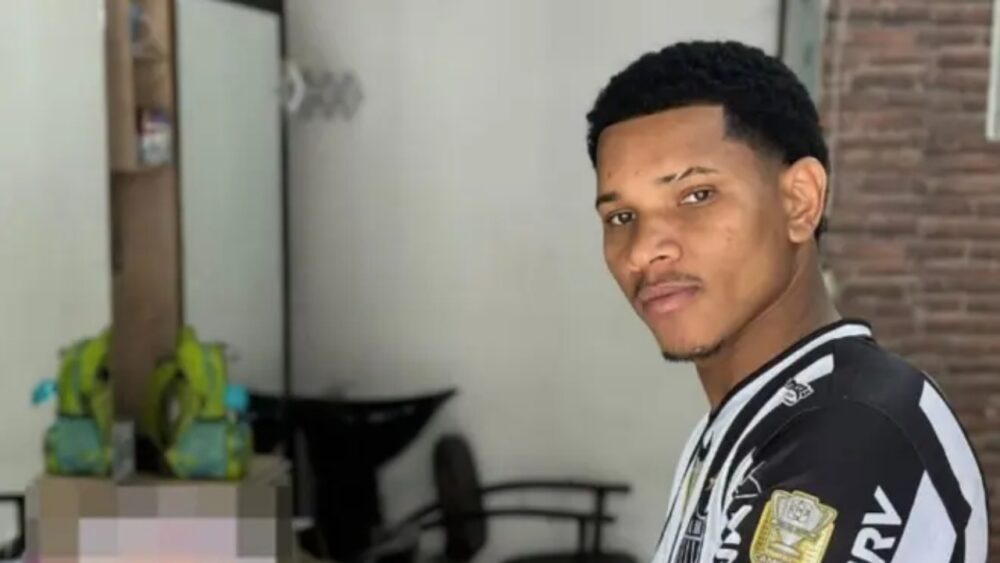 Barbeiro morto a tiros será sepultado nesta quinta-feira (17) em Santa Luzia Barbeiro morto a tiros no Horto será sepultado nesta quinta-feira (17) em Santa Luzia - Foto: Reprodução