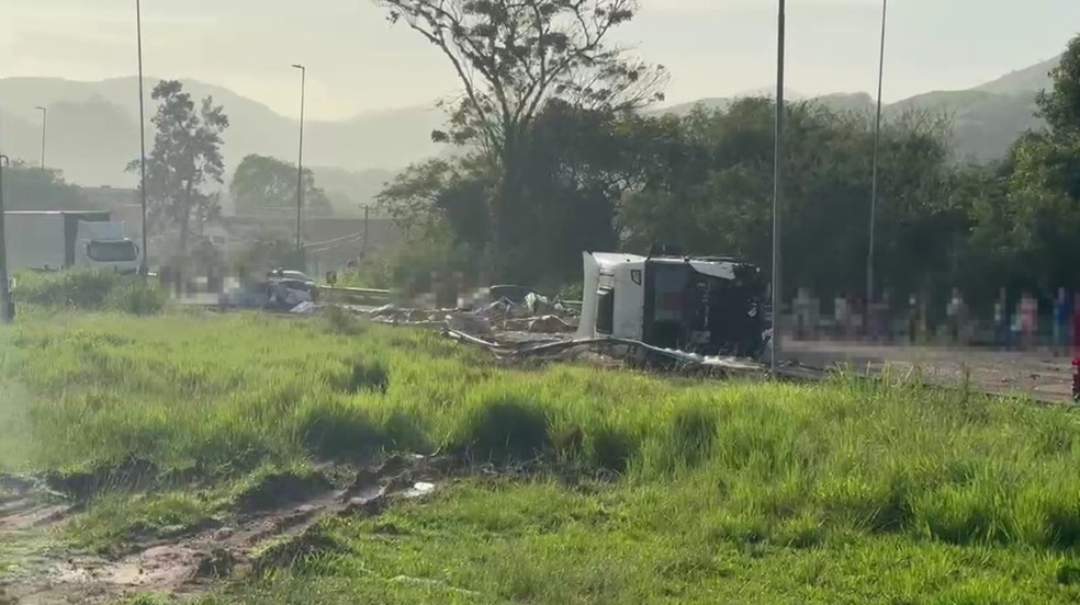 Família de Juiz de Fora perde cinco integrantes em acidente na BR-393; vítimas serão sepultadas hoje 1 Família de Juiz de Fora perde cinco integrantes em acidente na BR-393; vítimas serão sepultadas hoje - Foto: Reprodução/Redes Sociais