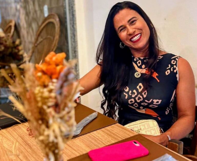 Mulher morre baleada em academia de Lajinha (MG); sargento da PM é suspeito Mulher morre baleada em academia de Lajinha; sargento da PM é suspeito - Foto: Reprodução/Redes Sociais