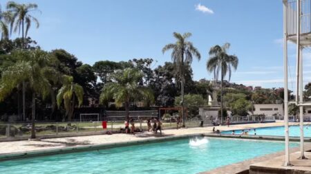 Menino de 12 anos morre afogado em piscina interditada de parque em MG Piscina do Parque Wenceslau Braz 1280x720 1