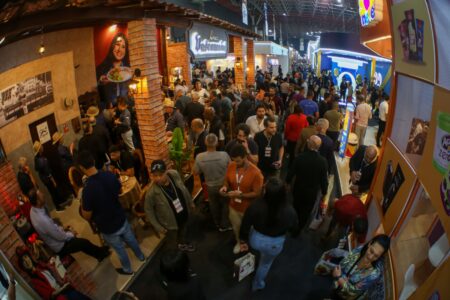 Divulgada na abertura da Superminas 2026, pesquisa mostra expectativa positiva do setor supermercadista para o final do ano Superminas 3