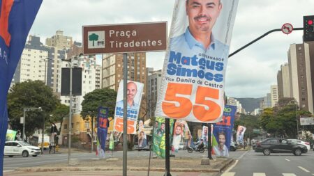 Justiça Eleitoral manda retirar propaganda móvel das ruas de BH antes de temporais - Foto: Por Dentro de Minas/Divulgação
