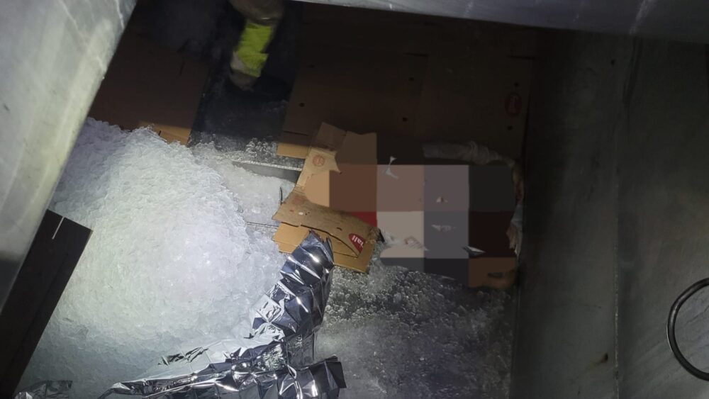 Funcionário morre após ficar preso em máquina de gelo em empresa de Santa Luzia - Foto: Divulgação/Corpo de Bombeiros